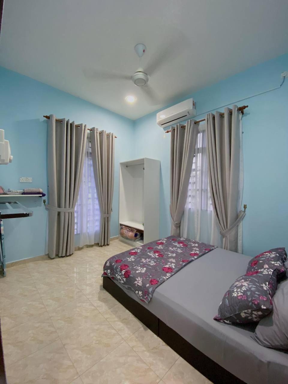 Nsjay Guest House Kampong Gong Balai Екстериор снимка