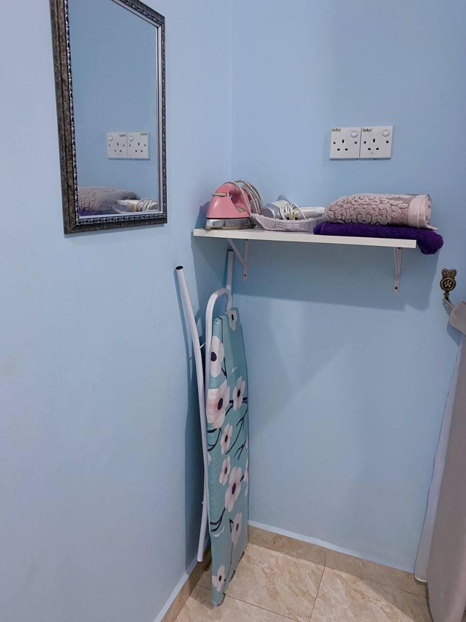 Nsjay Guest House Kampong Gong Balai Екстериор снимка