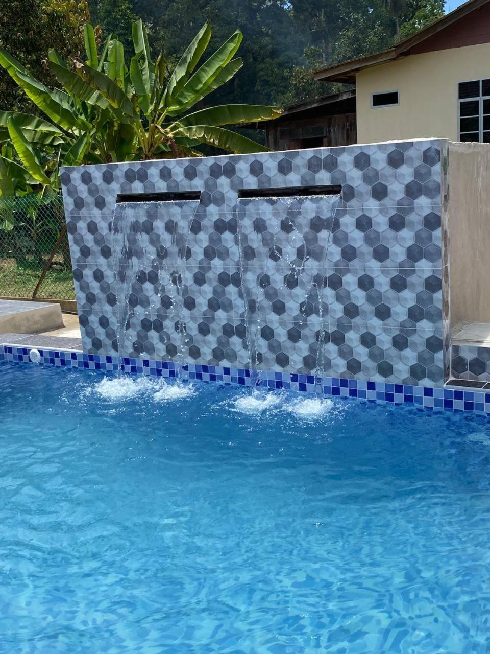 Nsjay Guest House Kampong Gong Balai Екстериор снимка
